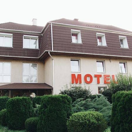 Székesfehérvár Panama Motel المظهر الخارجي الصورة