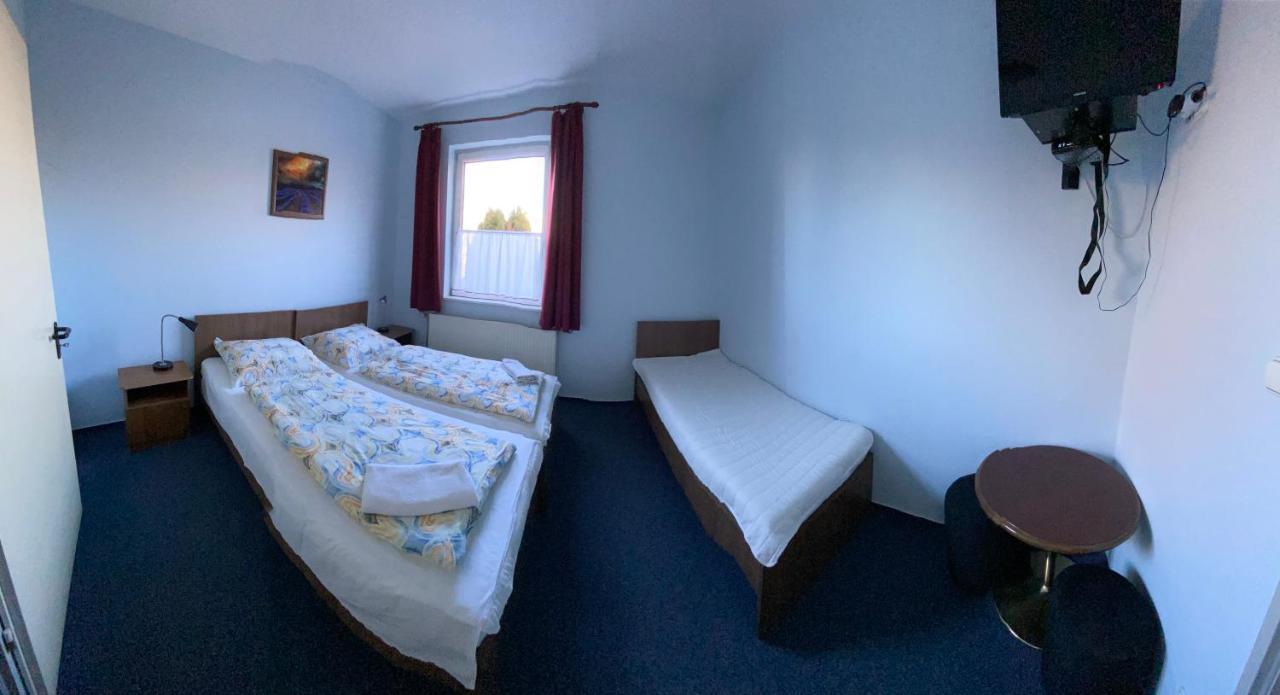 Székesfehérvár Panama Motel المظهر الخارجي الصورة